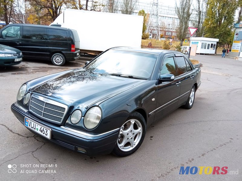 1998' Mercedes-Benz E Класс photo #1