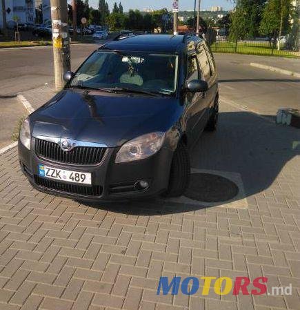 2007' Skoda Roomster photo #1