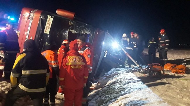 Автобус с гражданами Молдовы попал в страшную аварию в Румынии: один человек скончался