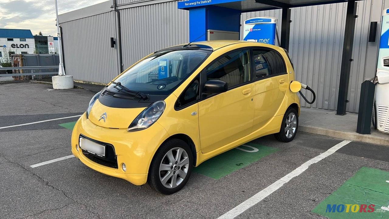 2011' Citroen C-Zero photo #1