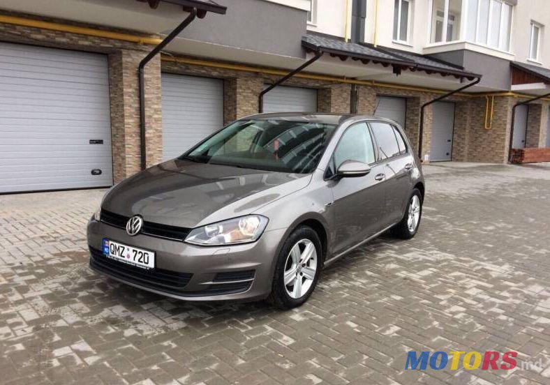 2013' Volkswagen Golf photo #1