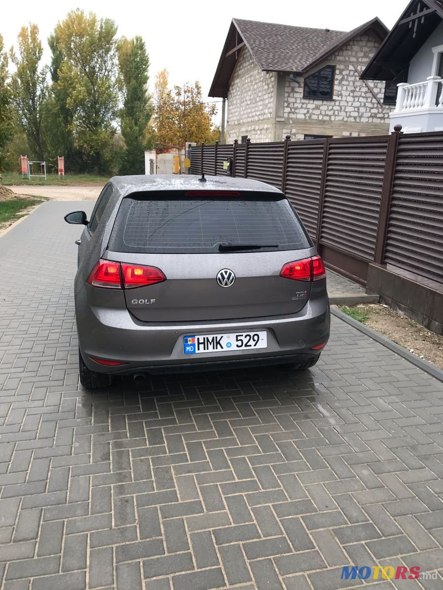 2014' Volkswagen Golf photo #6