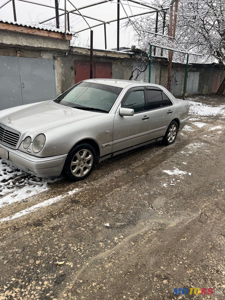 1998' Mercedes-Benz E-Class photo #4