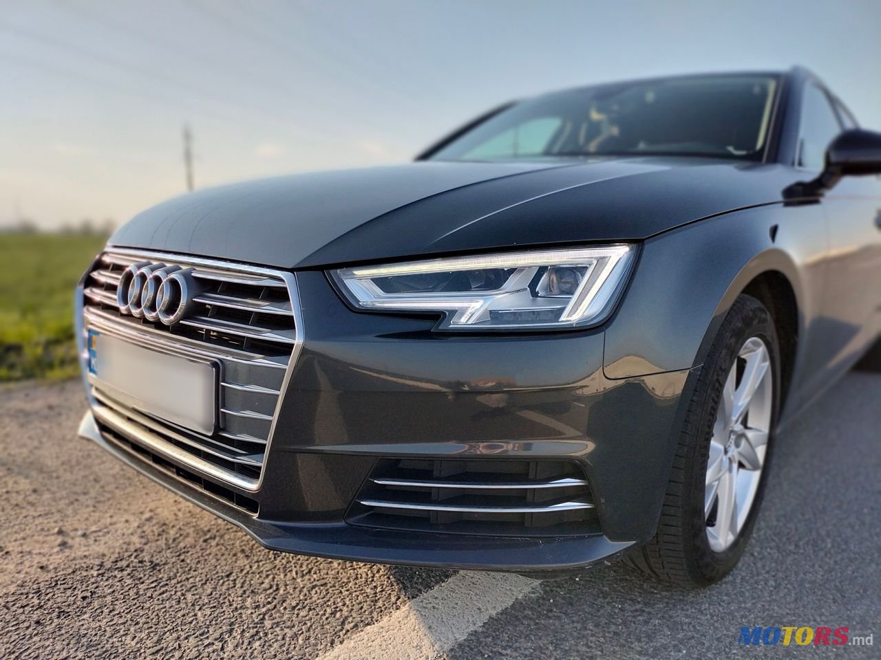 2016' Audi A4 photo #4