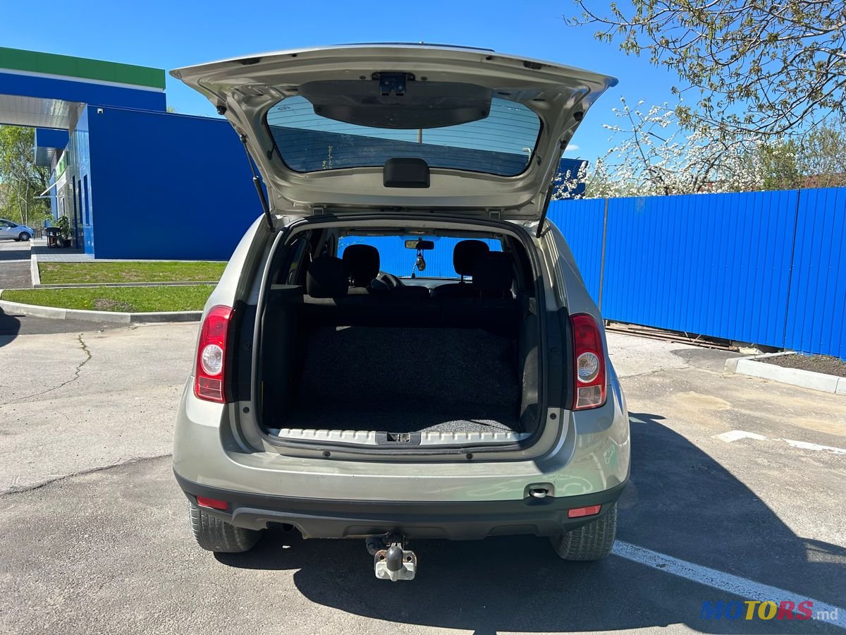 2011' Dacia Duster photo #6