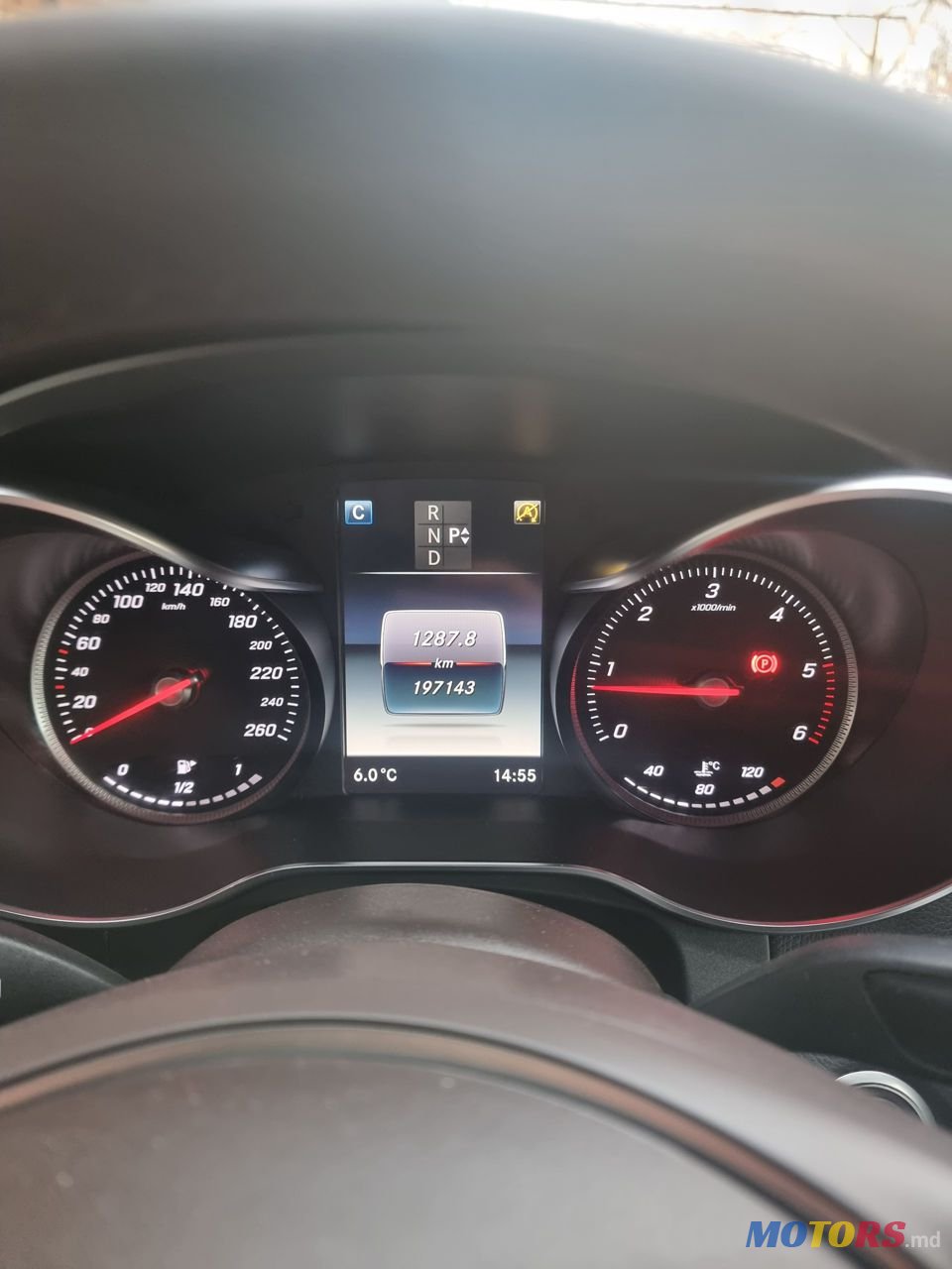 2017' Mercedes-Benz Glc photo #5