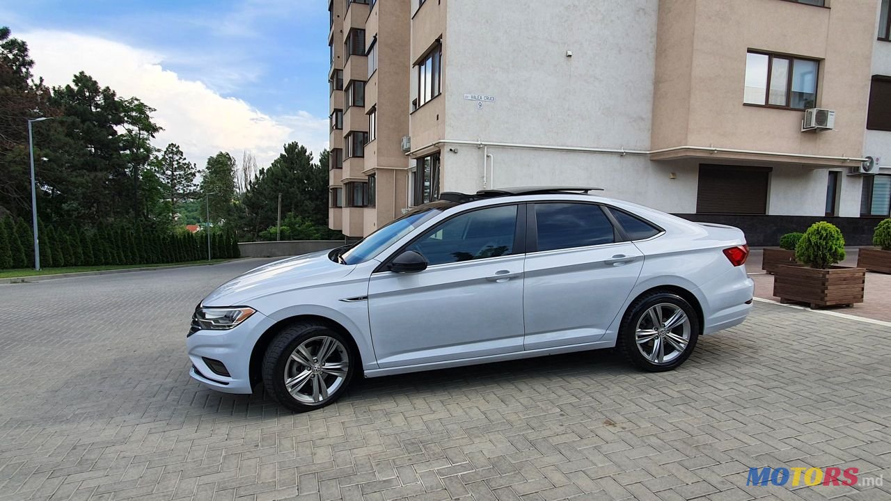 2019' Volkswagen Jetta photo #3