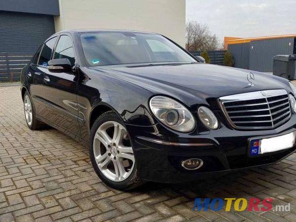2008' Mercedes-Benz E photo #3