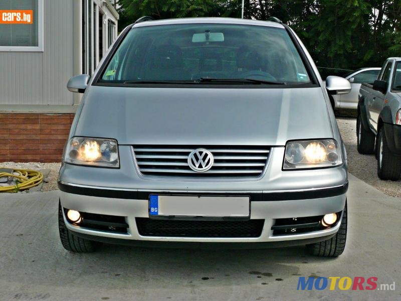 2005' Volkswagen Sharan photo #1