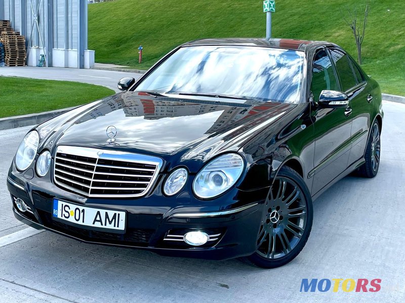 2006' Mercedes-Benz E Класс photo #1