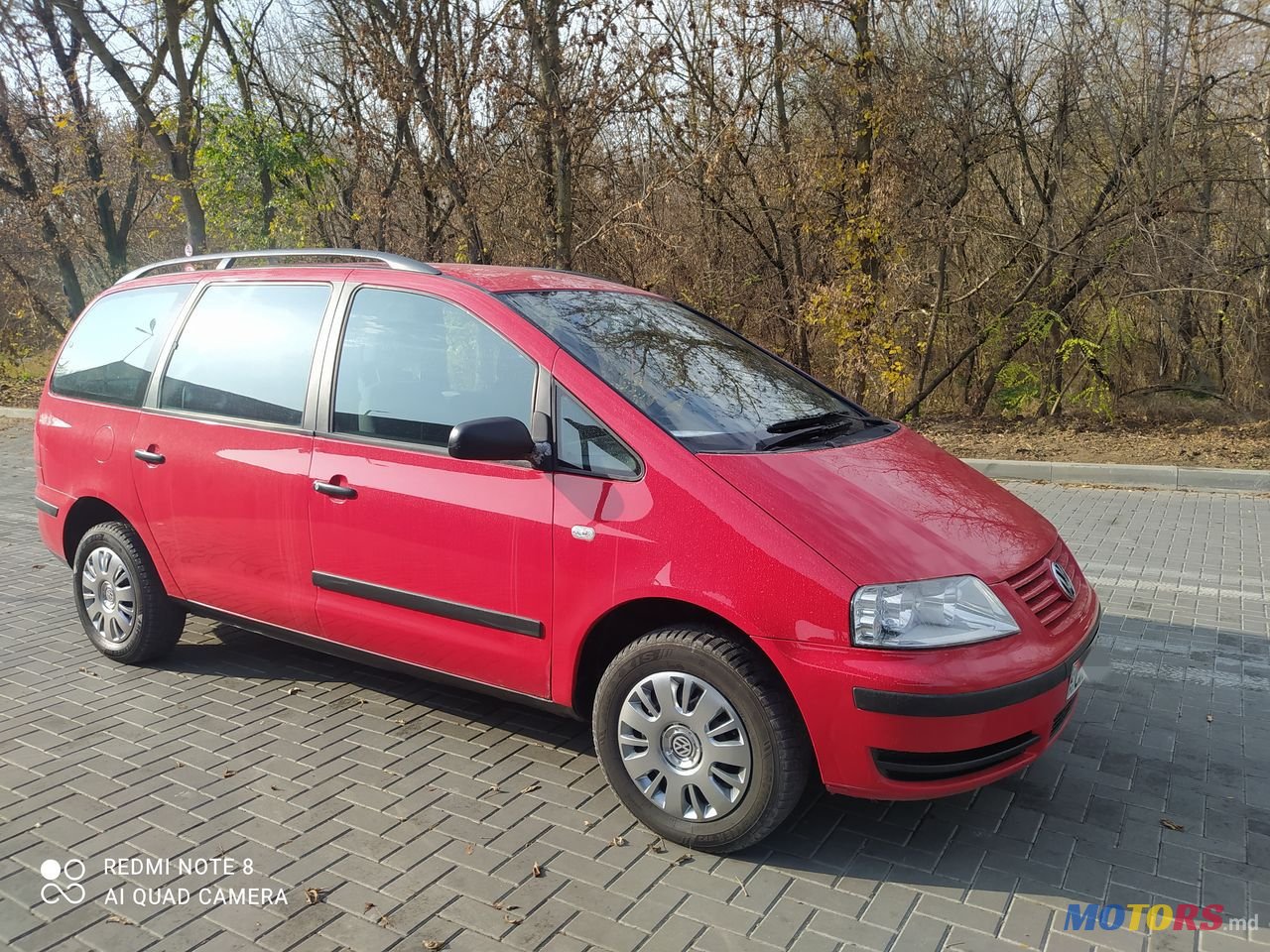 2002' Volkswagen Sharan photo #3