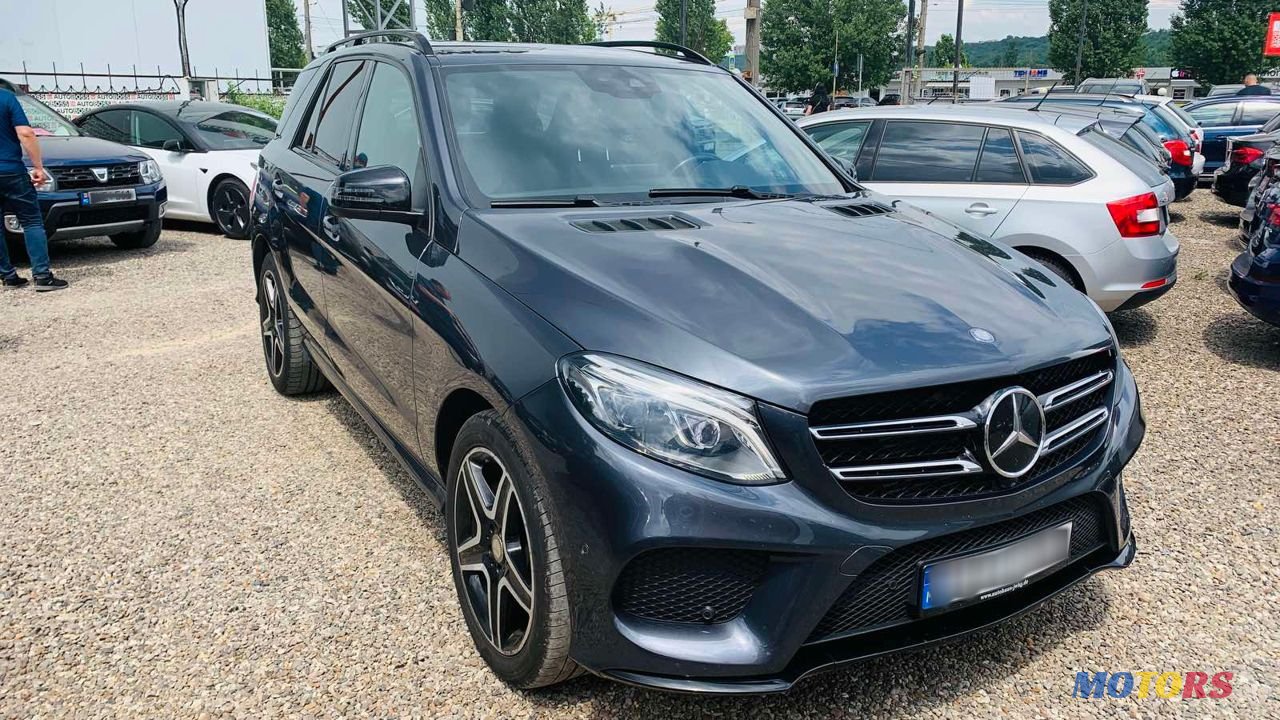 2017' Mercedes-Benz Glk Класс photo #1