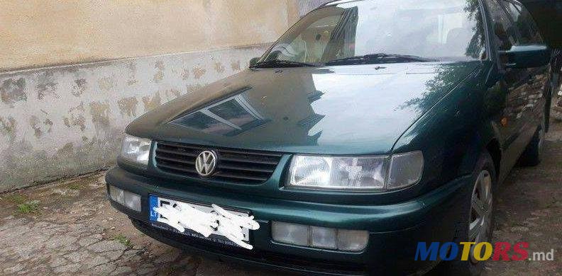 1996' Volkswagen Passat photo #1