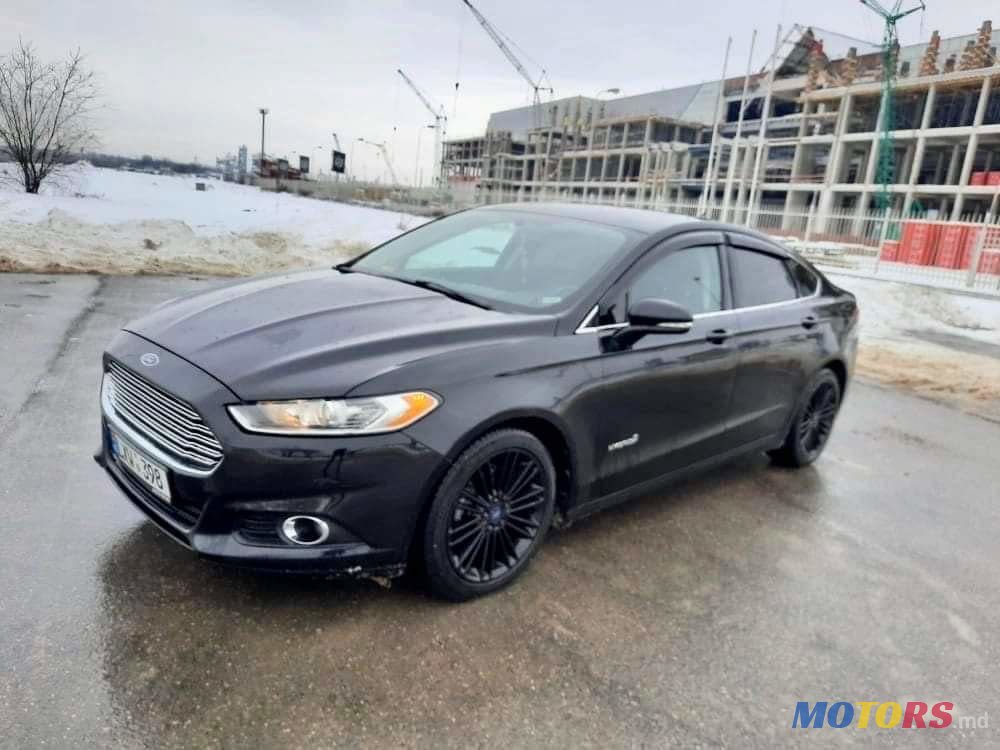 2014' Ford Fusion photo #3
