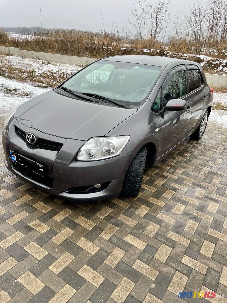 2008' Toyota Auris photo #2