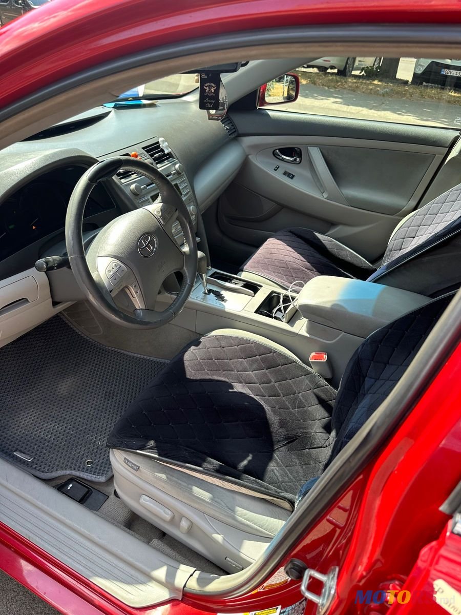 2010' Toyota Camry photo #6