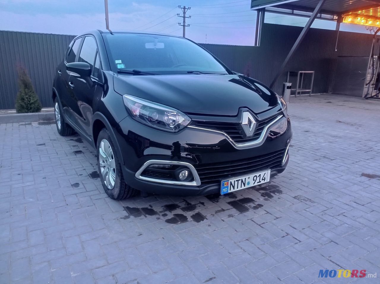 2015' Renault Captur photo #5
