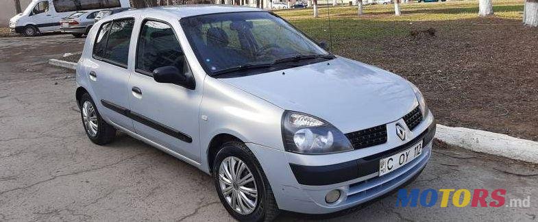 2004' Renault Clio photo #1