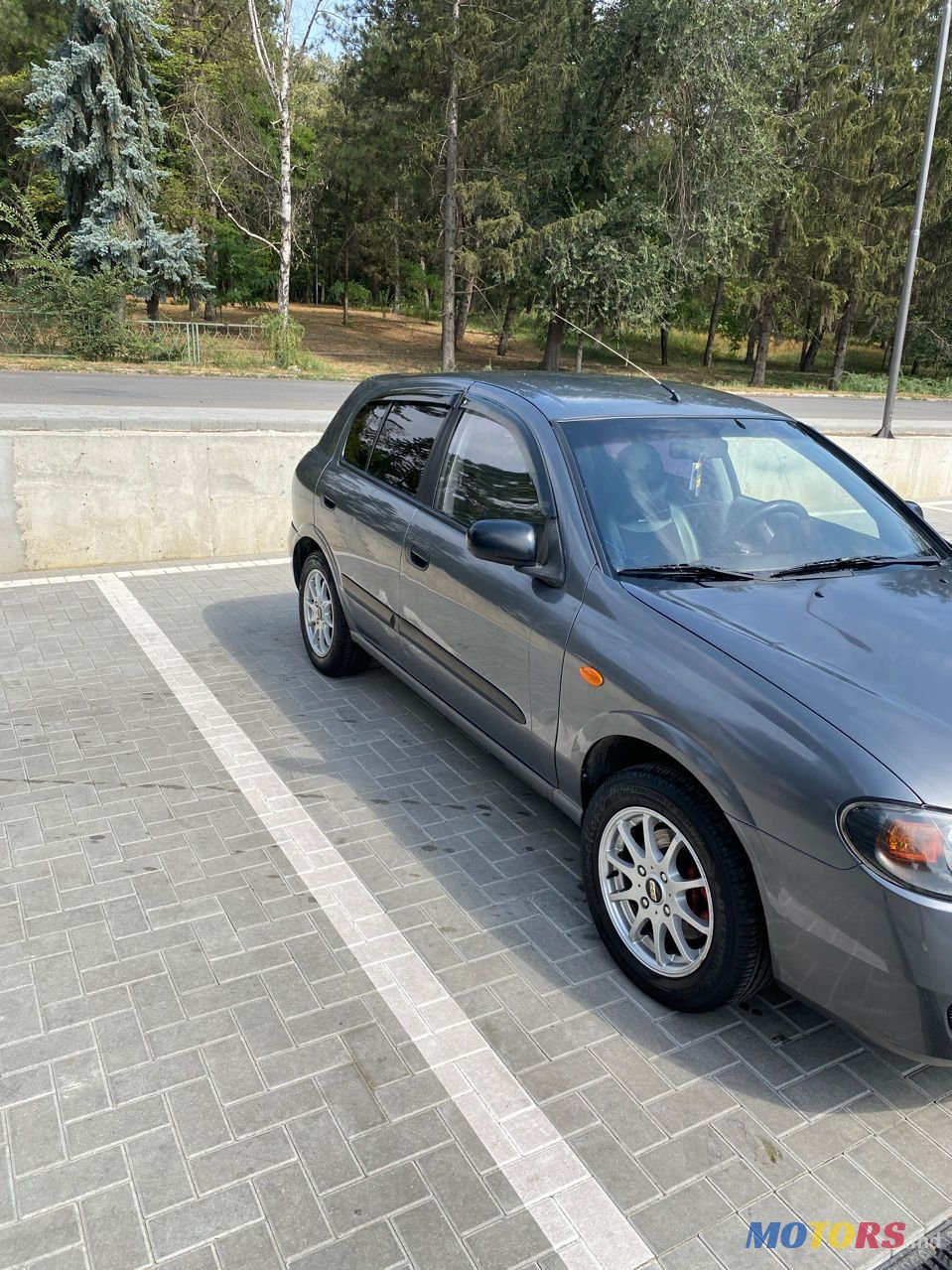 2003' Nissan Almera photo #4