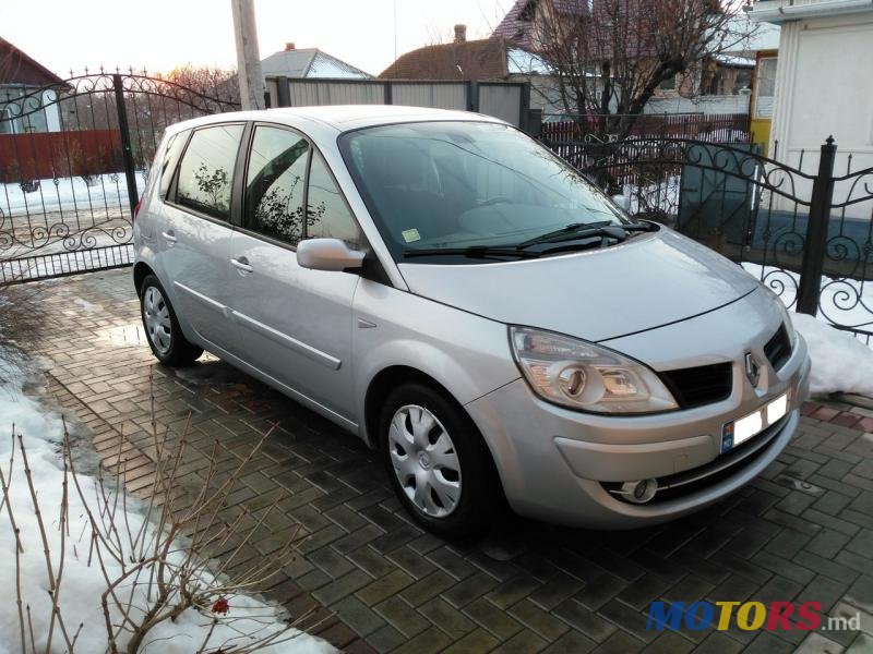 2008' Renault Scenic photo #1