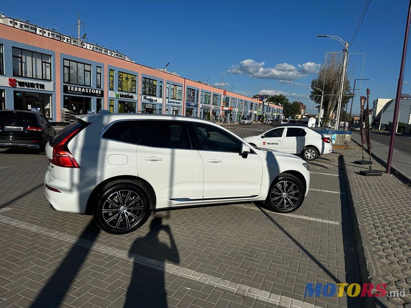 2018' Volvo XC60 photo #4