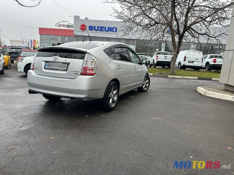 2007' Toyota Prius photo #2