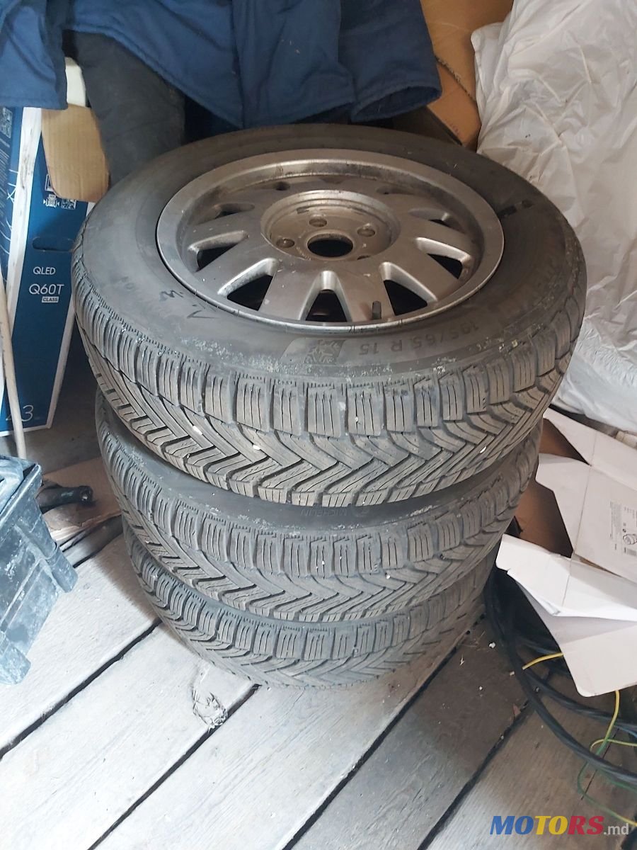 2007' Volkswagen Caddy photo #5