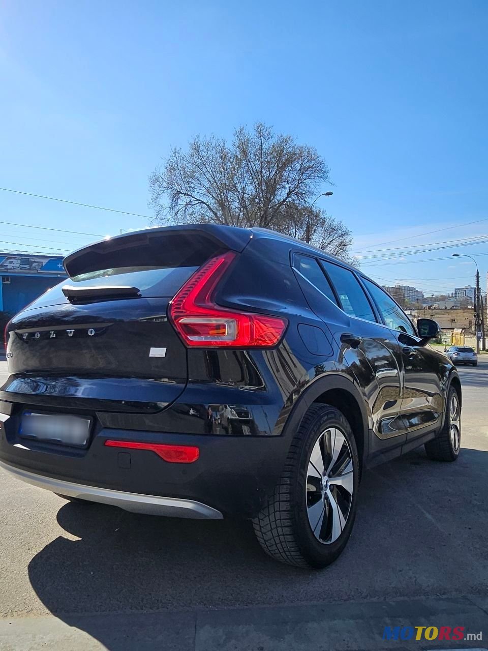 2021' Volvo XC40 photo #2