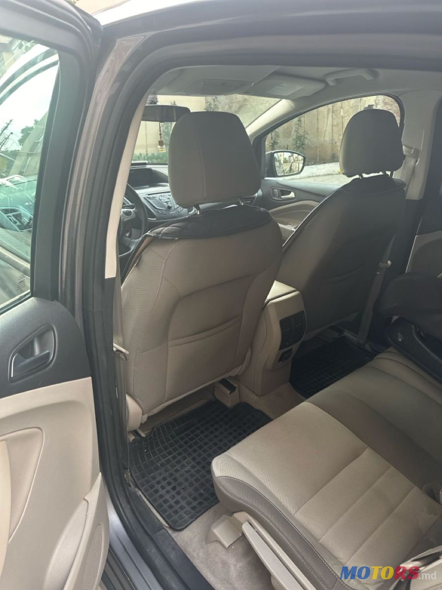 2013' Ford C-MAX photo #6