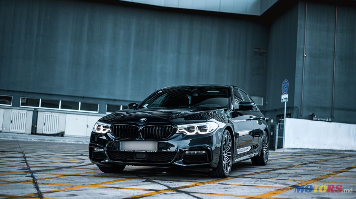 2018' BMW 5 Series photo #1