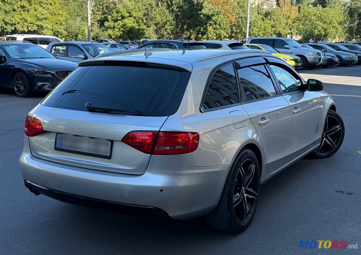 2011' Audi A4 photo #3