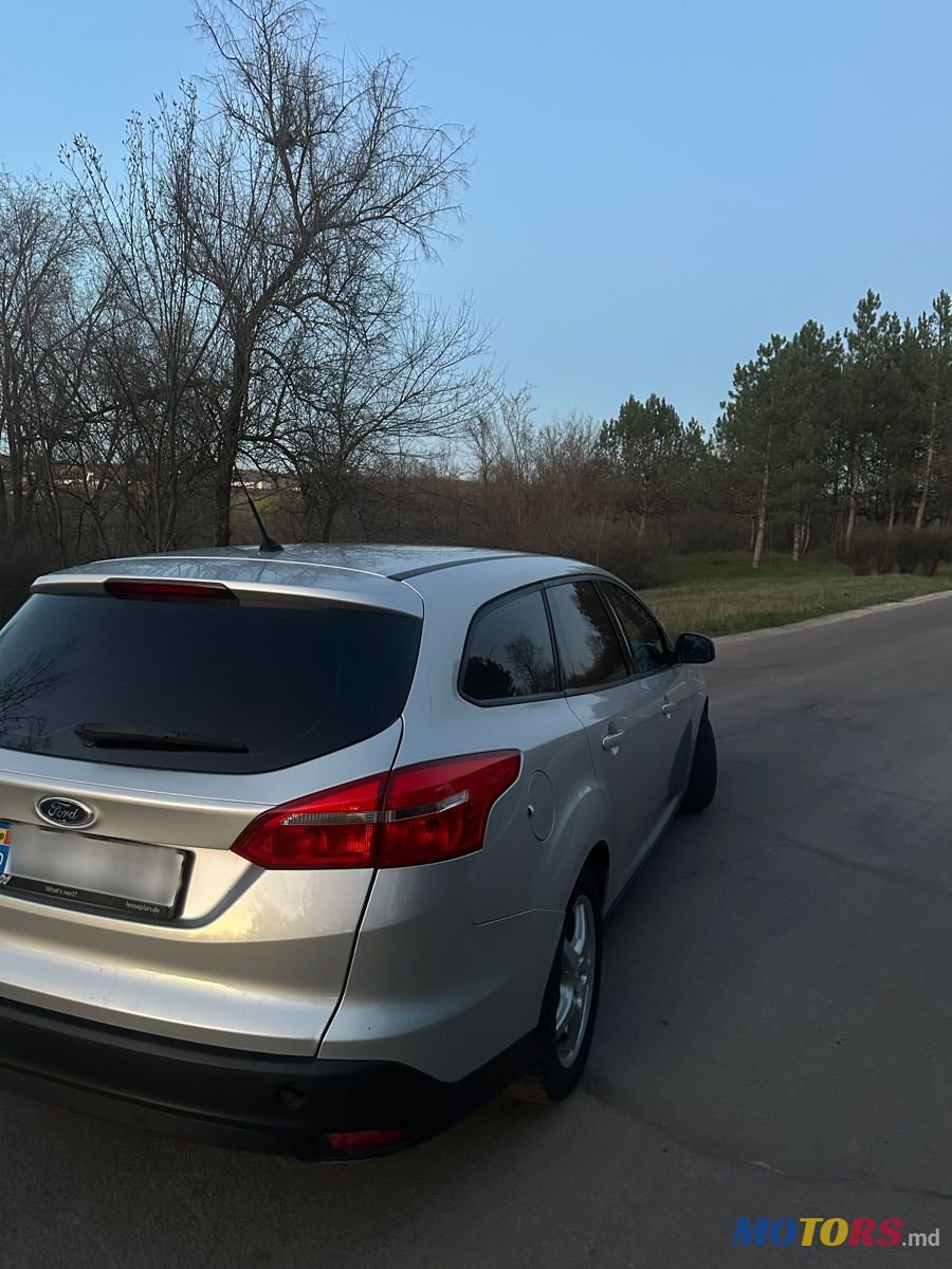 2015' Ford Focus photo #2