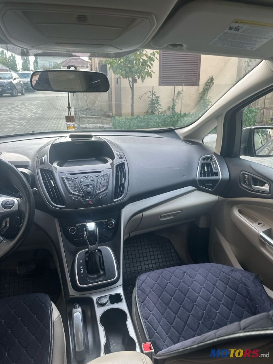 2013' Ford C-MAX photo #4