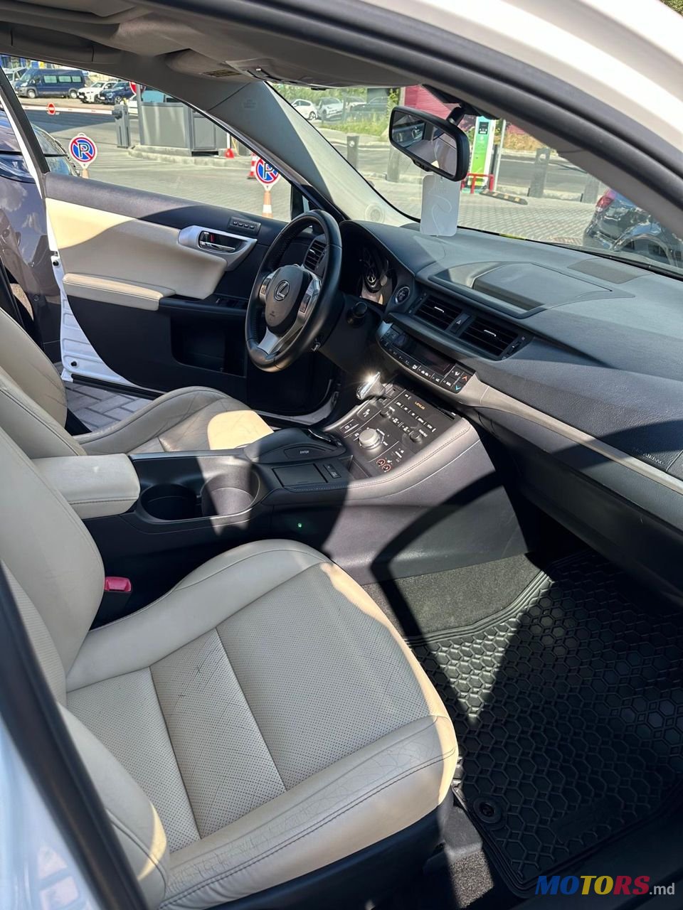 2011' Lexus Ct Series photo #6