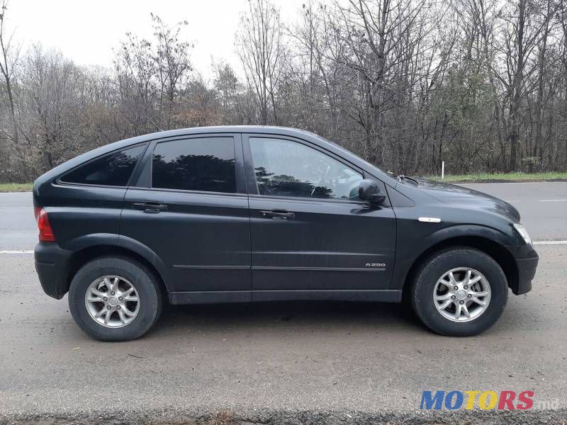 2008' SsangYong Actyon photo #2