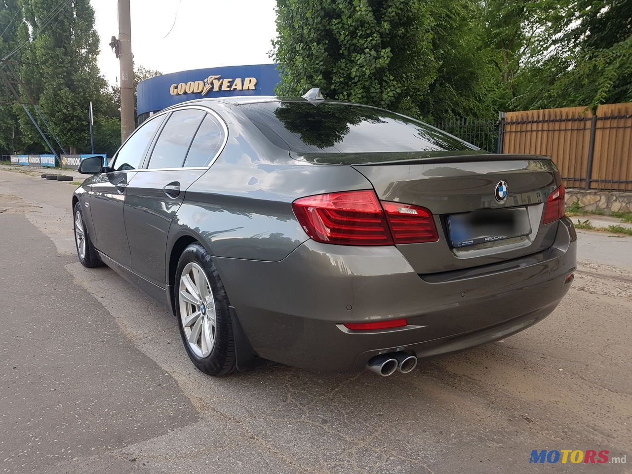 2014' BMW 5 Series photo #3