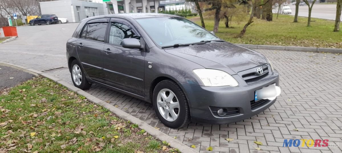 2006' Toyota Corolla photo #1