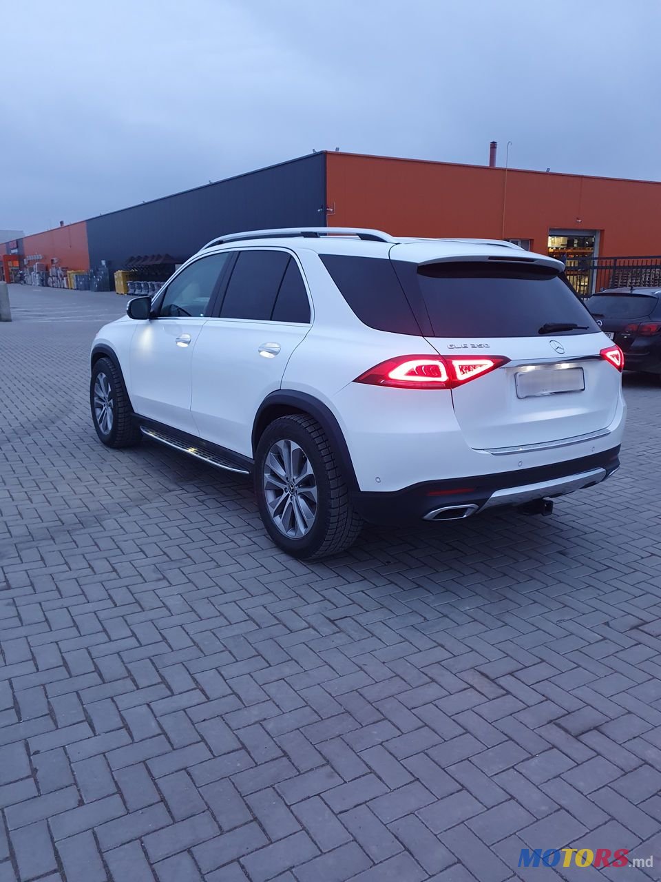 2020' Mercedes-Benz GLE photo #1