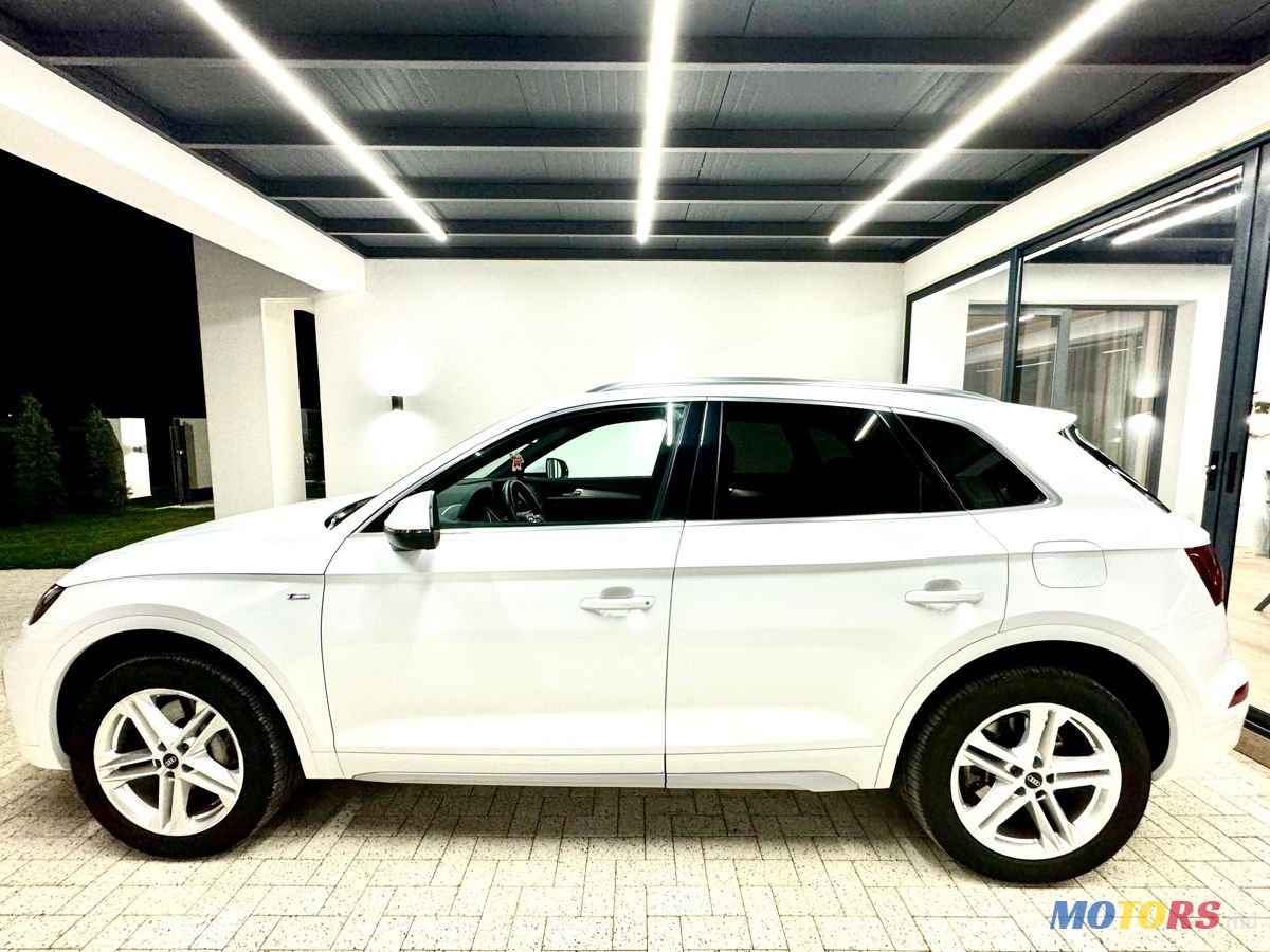 2021' Audi Q5 photo #3