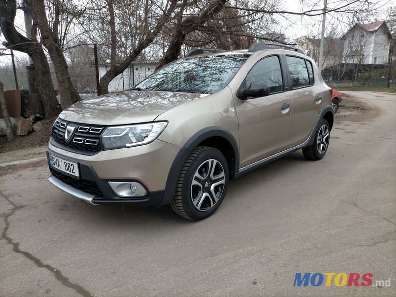 2018' Dacia Sandero Stepway photo #2