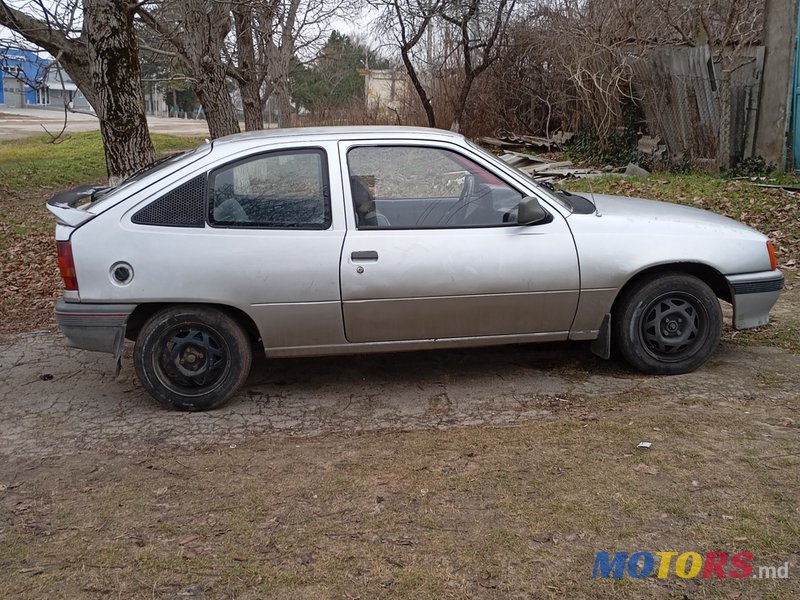 1985' Opel Kadett photo #2