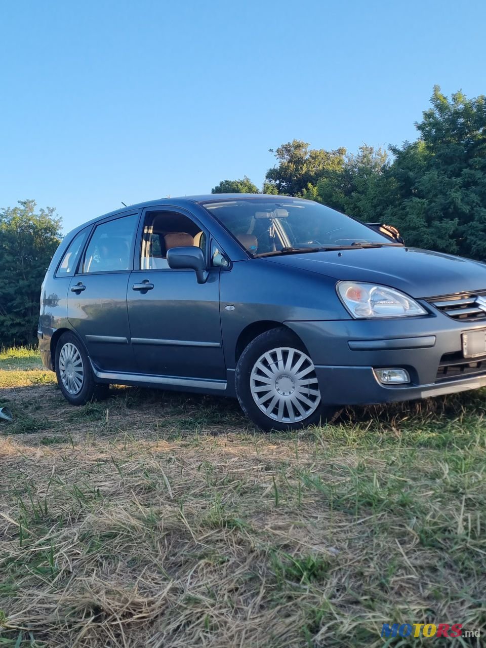 2005' Suzuki Liana photo #2