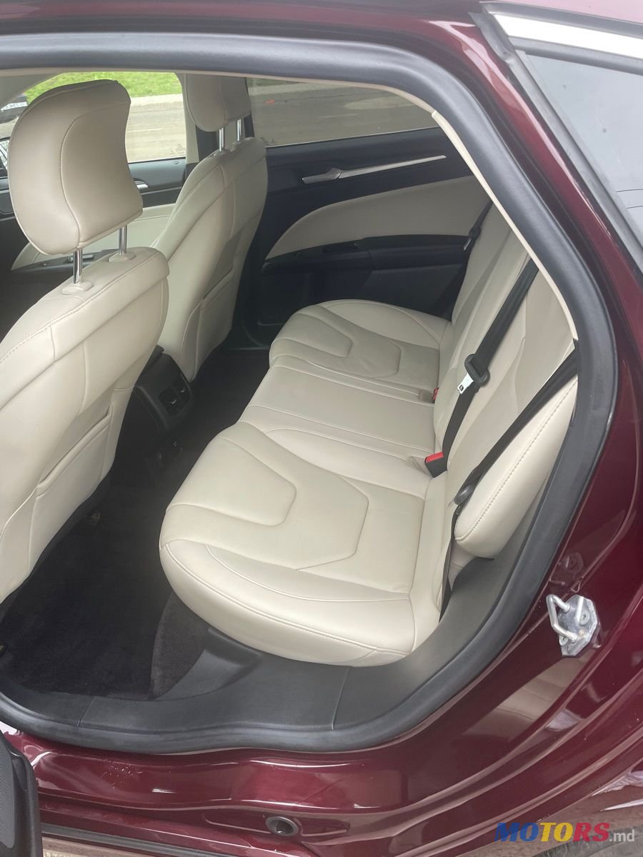 2017' Ford Fusion photo #5