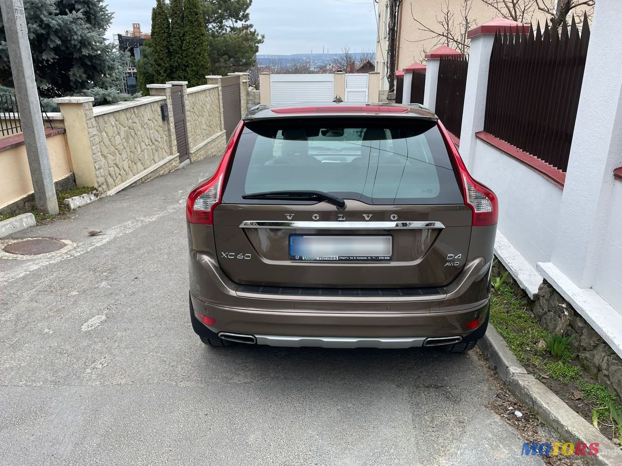 2017' Volvo XC60 photo #2