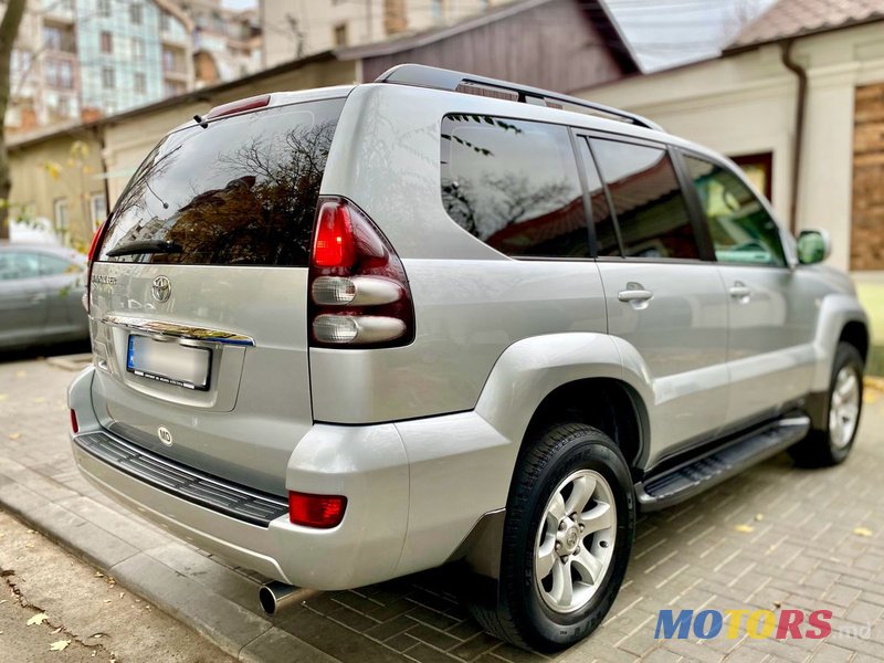 2003' Toyota Land Cruiser Prado photo #2