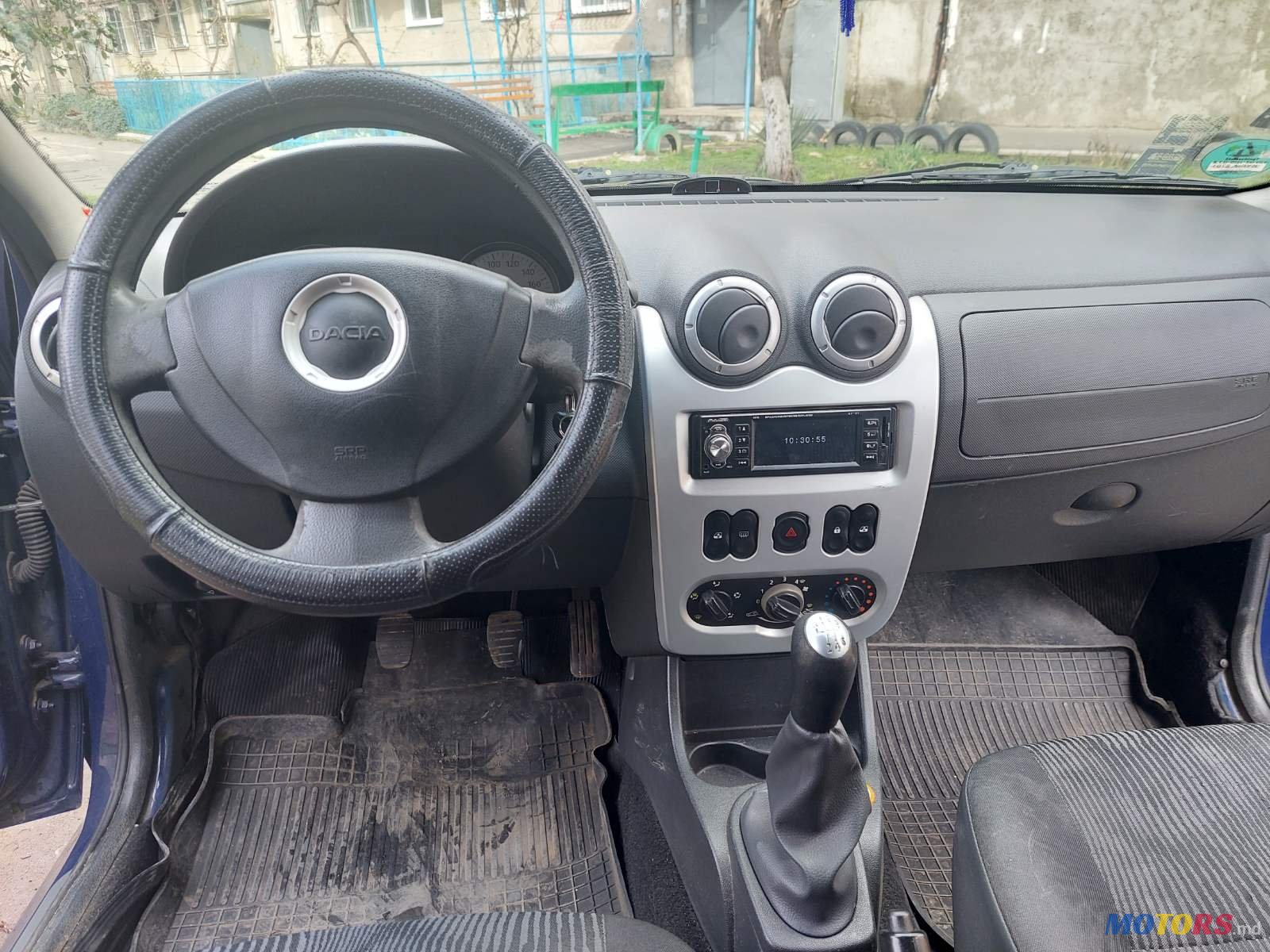 2009' Dacia Logan mcv photo #4