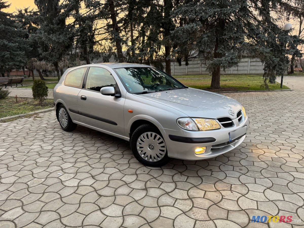 2004' Nissan Almera photo #4