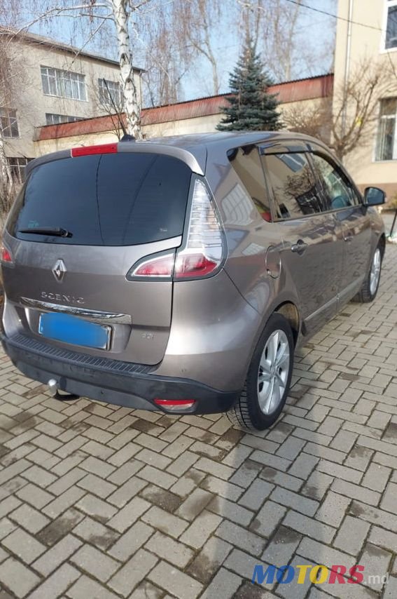 2014' Renault Scenic photo #4