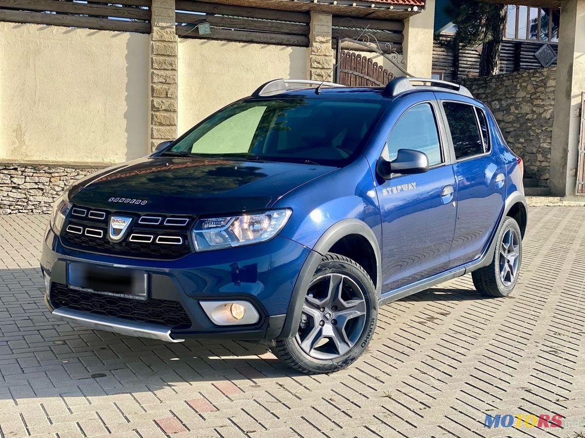 2017' Dacia Sandero Stepway photo #1
