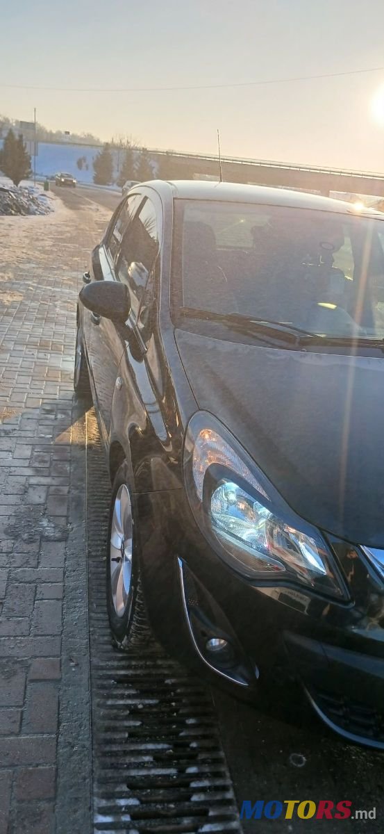 2014' Opel Corsa photo #3
